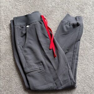 FIGS women’s scrub pants